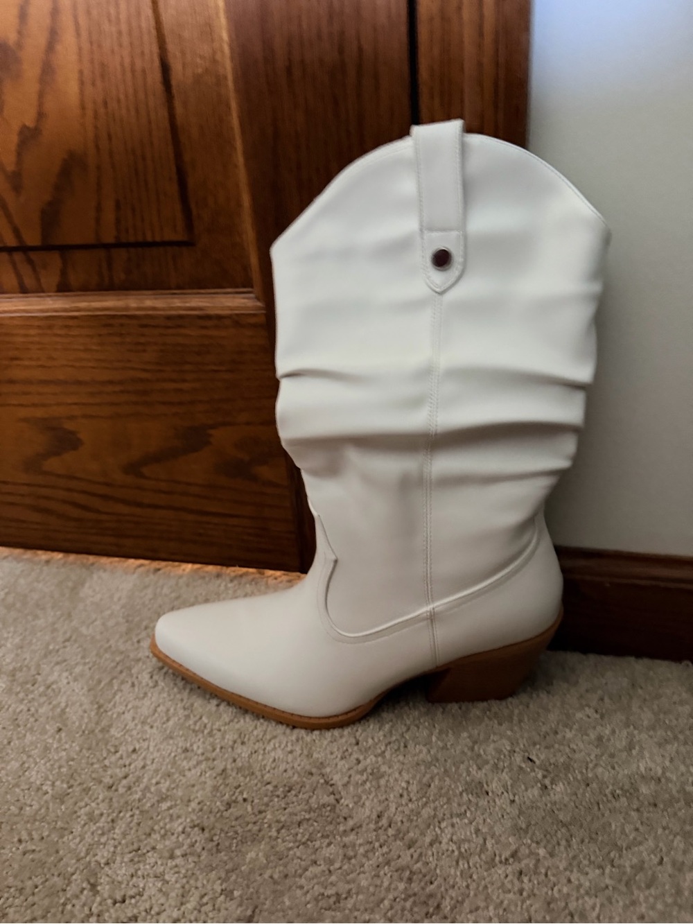 Women's White Western Mid-Calf Cowboy Boots